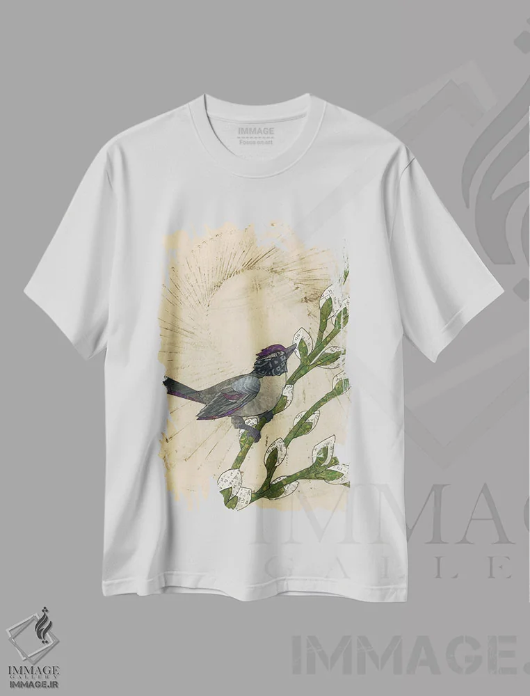 تیشرت سفید طرح دار پرنده بهاری، دکور معاصر اثر کارن سیکیه | فروشگاه ایماژ