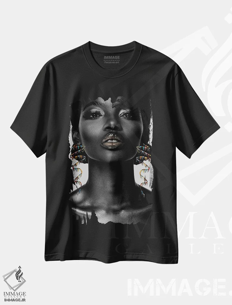 تیشرت مشکی طرح دار کالیدا II، هنر آمریکایی آفریقایی تبار اثر کارن اسمیت | فروشگاه ایماژ