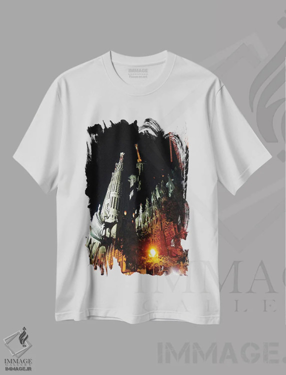 تیشرت سفید طرح دار بارسلون در شب، هنر فاخر معاصر اثر کاترینا بورتسووا | فروشگاه ایماژ