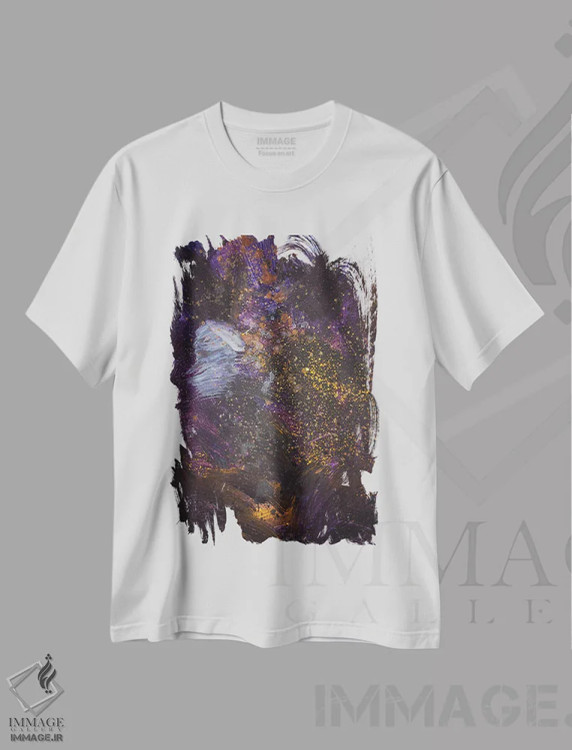 تیشرت سفید طرح دار فضای میان ما اثر کاترینا بورتسووا | immage.ir