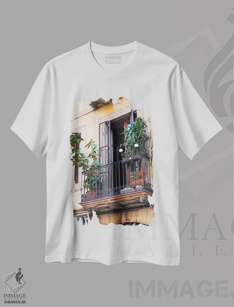 تیشرت سفید طرح دار بالکن بارسلون، مدیوم اثر کاترینا بورتسووا | فروشگاه ایماژ