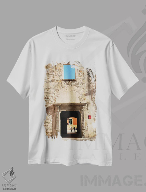 تیشرت سفید طرح دار تاریخ بارسلون، مدیوم اثر کاترینا بورتسووا | فروشگاه ایماژ