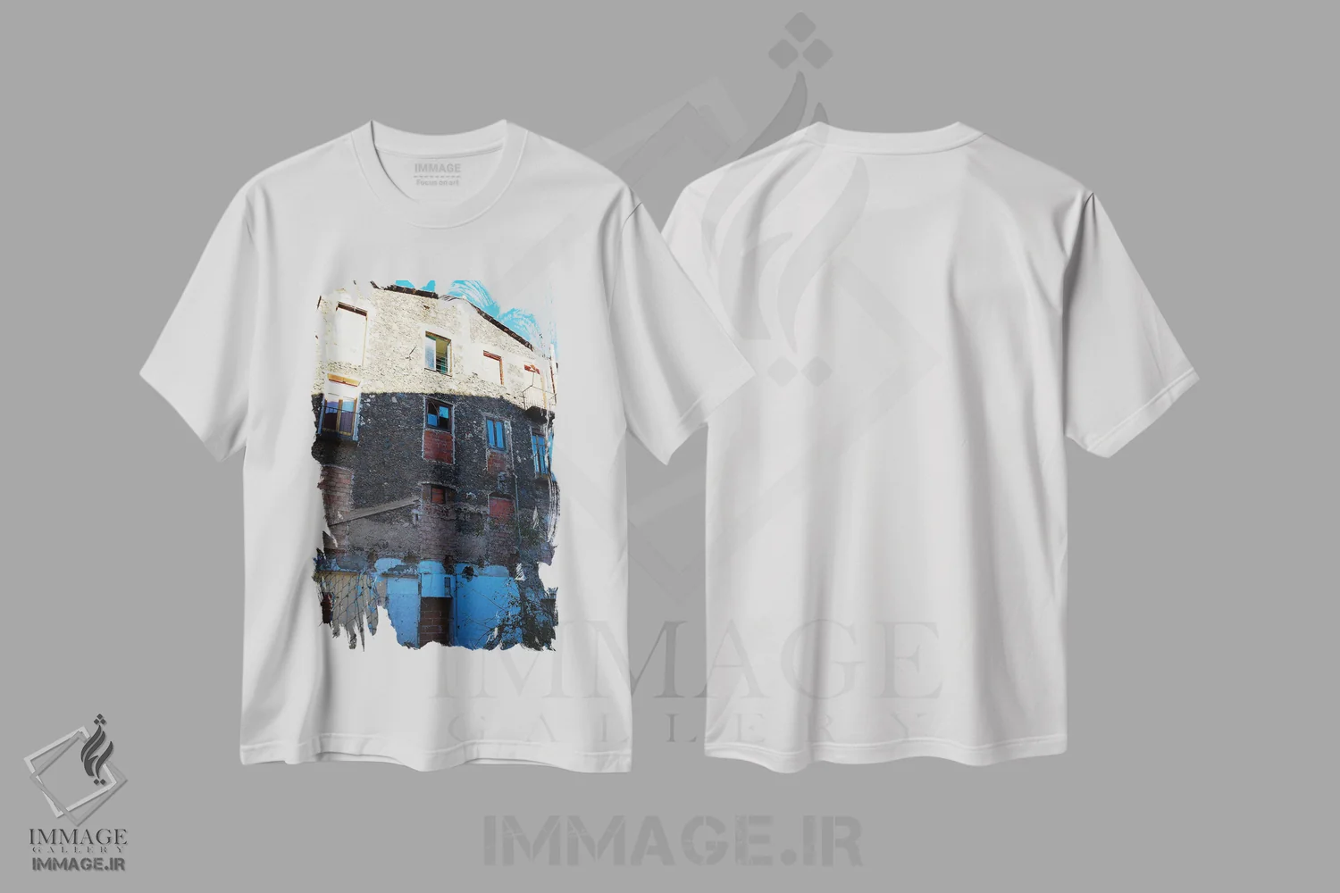 تیشرت سفید طرح دار خانه قدیمی، مدیوم اثر کاترینا بورتسووا | immage.ir