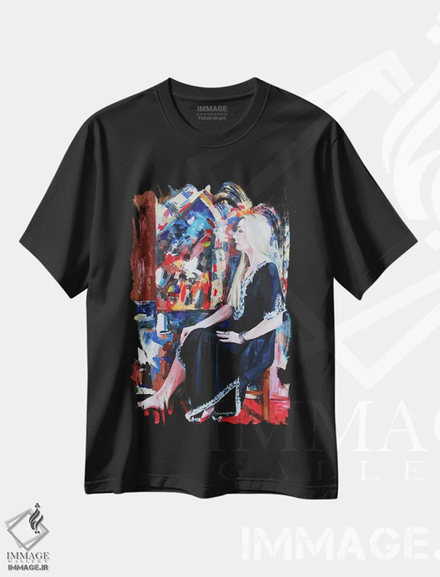تیشرت مشکی طرح دار پرتره هنرمند، هنر فاخر معاصر اثر کاترینا بورتسووا | immage.ir