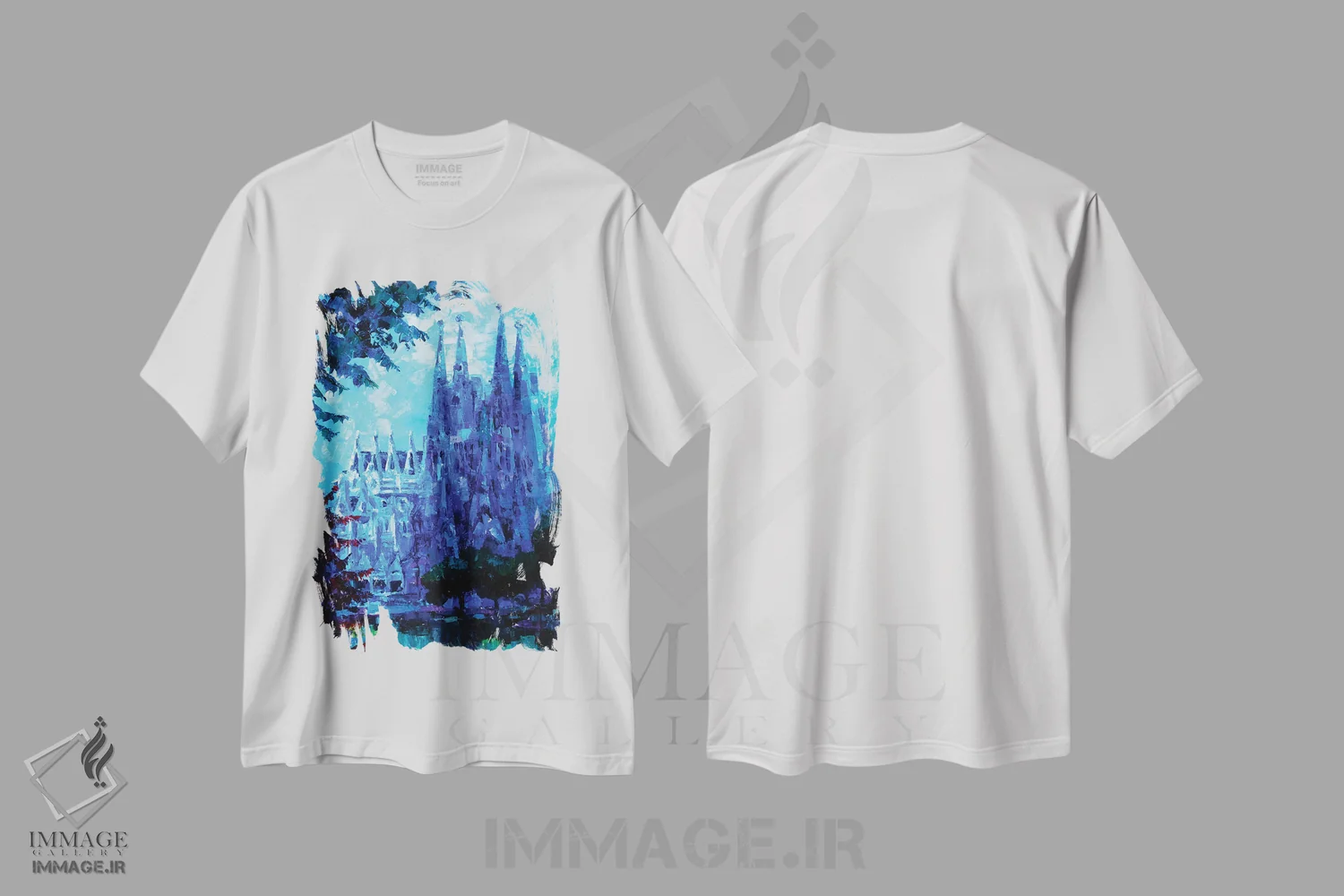 تیشرت سفید طرح دار ساگرادا فامیلیا بارسلونا، مدیوم اثر کاترینا بورتسووا | فروشگاه ایماژ