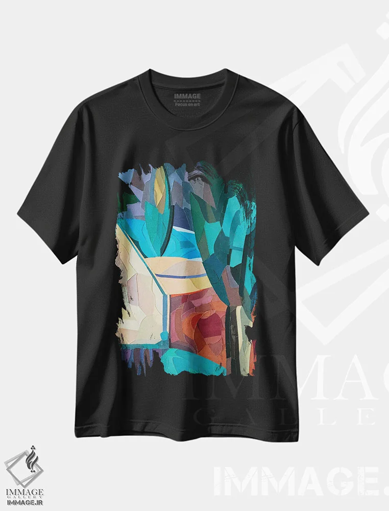 تیشرت مشکی طرح دار خانه در باغ اثر کاترینا بورتسووا | immage.ir