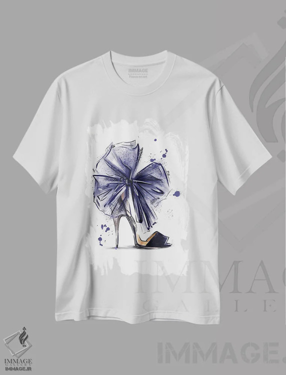 تیشرت سفید طرح دار سوپر پاپیون، تزئینی اثر کاترینا پاشه گور | immage.ir