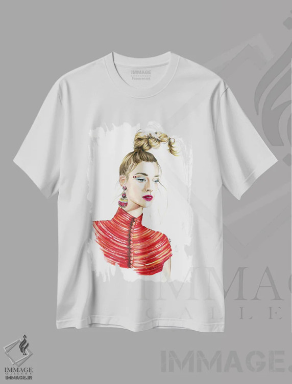تیشرت سفید طرح دار گوو پی، مدیوم اثر کاترینا پاشه گور | immage.ir