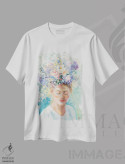 تیشرت سفید طرح دار گل های بهاری، تزئینی اثر کاتارینا والِوا | immage.ir