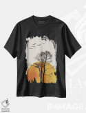 تیشرت مشکی طرح دار طلوع زمستانی، تزئینی اثر کوبیستیکا | immage.ir