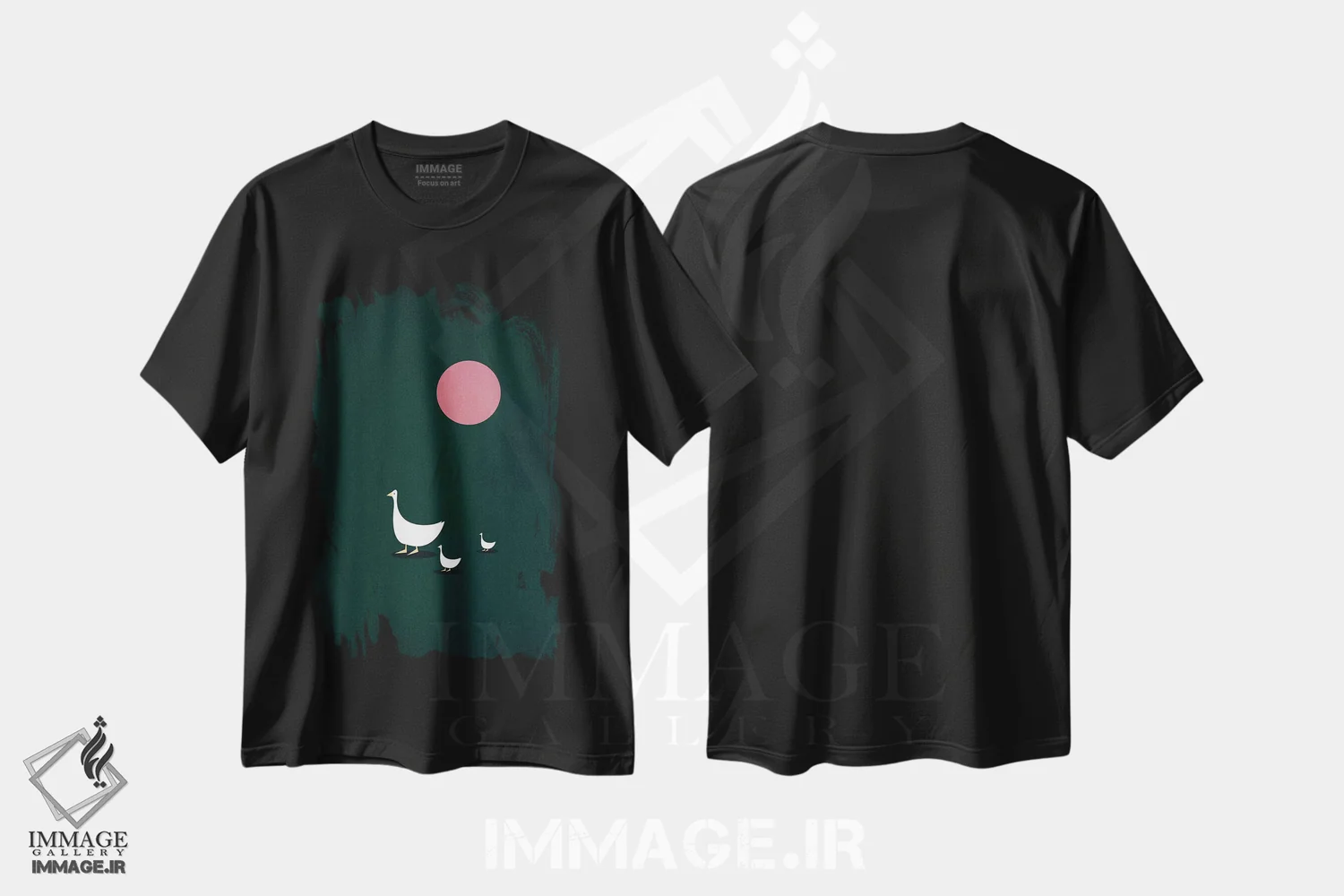 تیشرت مشکی طرح دار روی روشن زندگی، تزئینی اثر کوبیستیکا | immage.ir