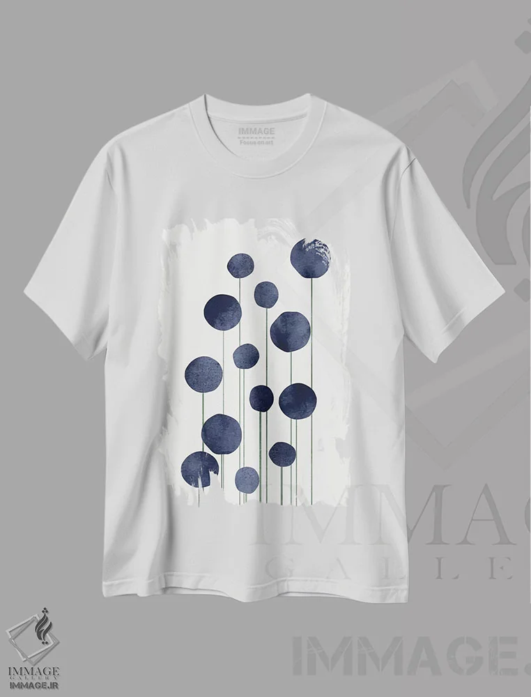 تیشرت سفید طرح دار گل های آبی، تزئینی اثر کوبیستیکا | فروشگاه ایماژ