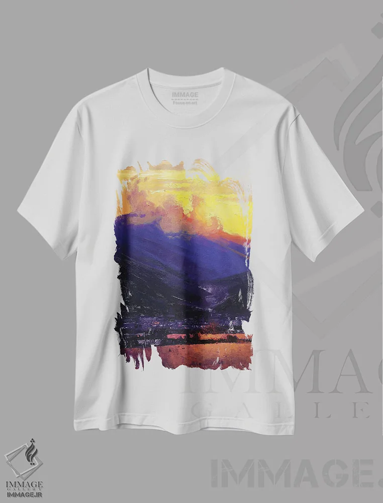 تیشرت سفید طرح دار رنگ های روشن جنوب ترکیه، آبستره اثر اندریی کووالیک | immage.ir