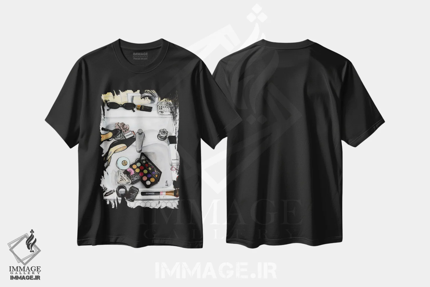 تیشرت مشکی طرح دار سینک حمام، تزئینی اثر کریستین ووس | immage.ir