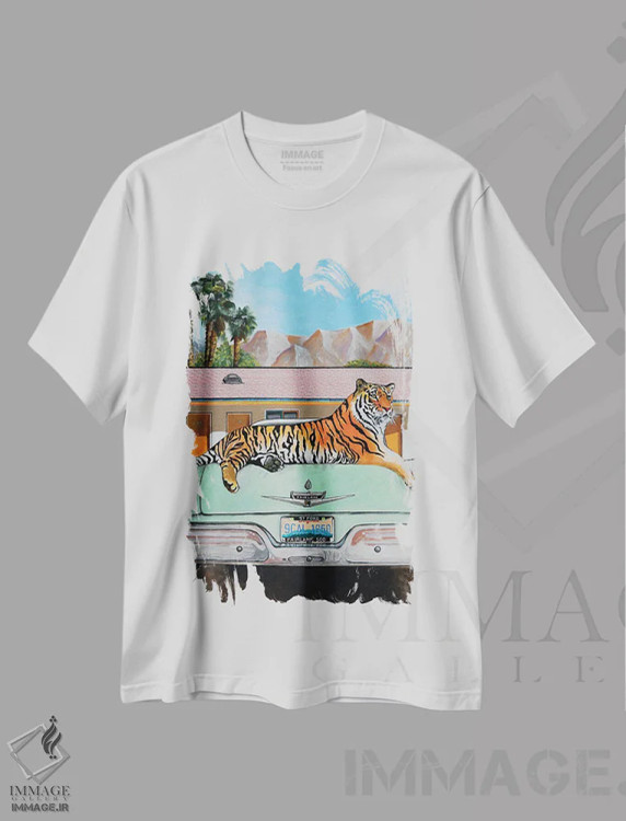 تیشرت سفید طرح دار گربه کالی، تزئینی اثر کریستین ووس | فروشگاه ایماژ