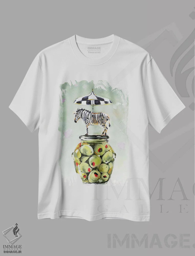 تیشرت سفید طرح دار راه راه و خال خالی، هنر فاخر معاصر اثر کارن وبر | فروشگاه ایماژ