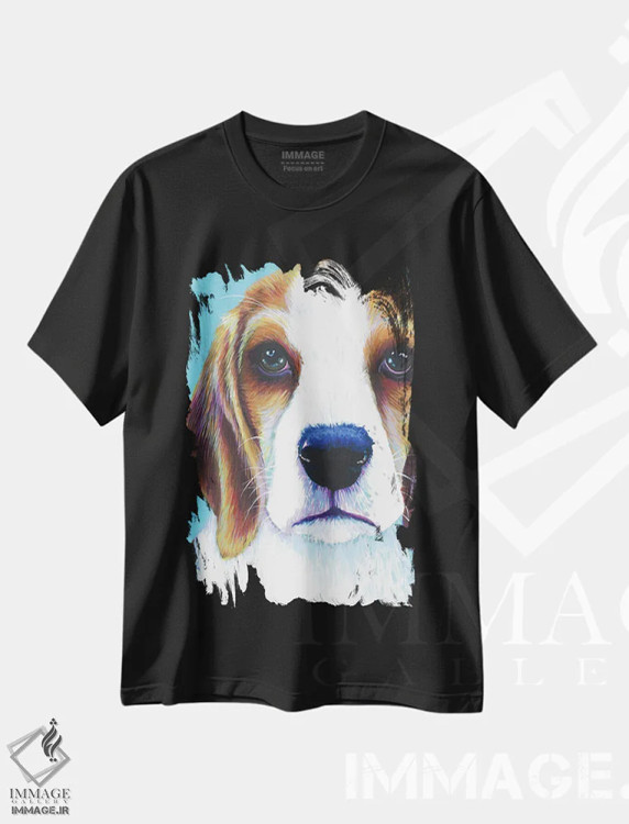 تیشرت مشکی طرح دار بیگل روی زمینه آبی آبی، مدیوم اثر کیرستین وود | immage.ir