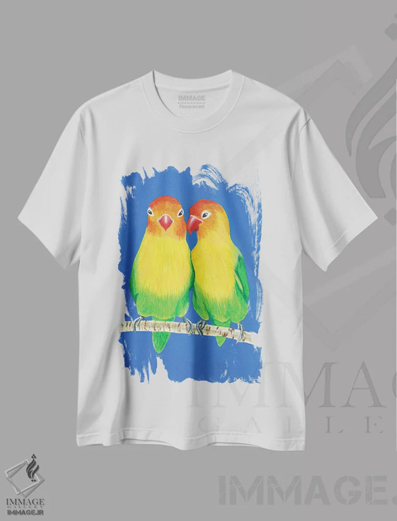 تیشرت سفید طرح دار مرغ عشق های کوچک، تزئینی اثر کیرستین وود | immage.ir