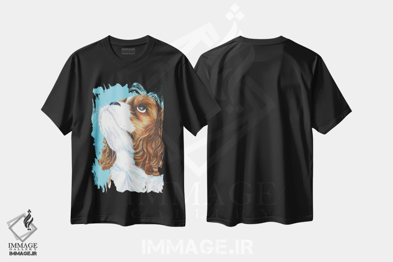 تیشرت مشکی طرح دار کاولیر کینگ چارلز روی زمینه آبی آبی، مدیوم اثر کیرستین وود | immage.ir