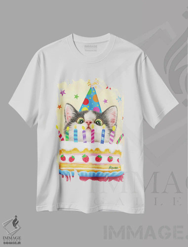 تیشرت سفید طرح دار کیک تولد، تزئینی اثر کایومی هارای | فروشگاه ایماژ