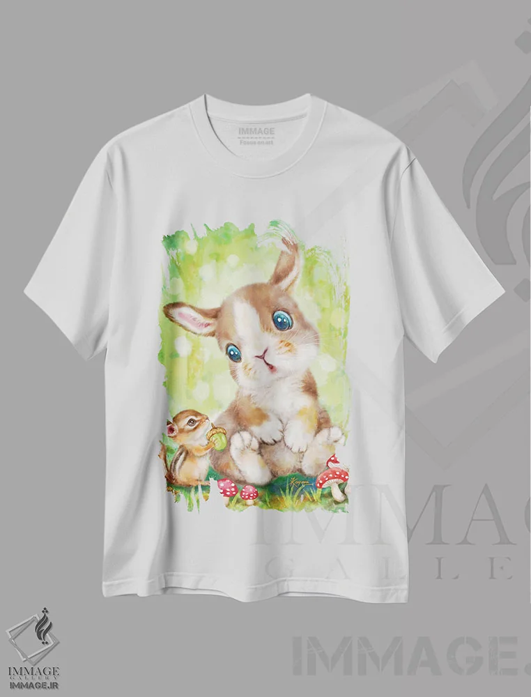 تیشرت سفید طرح دار خرگوش و سنجاب، تزئینی اثر کایومی هارای | immage.ir