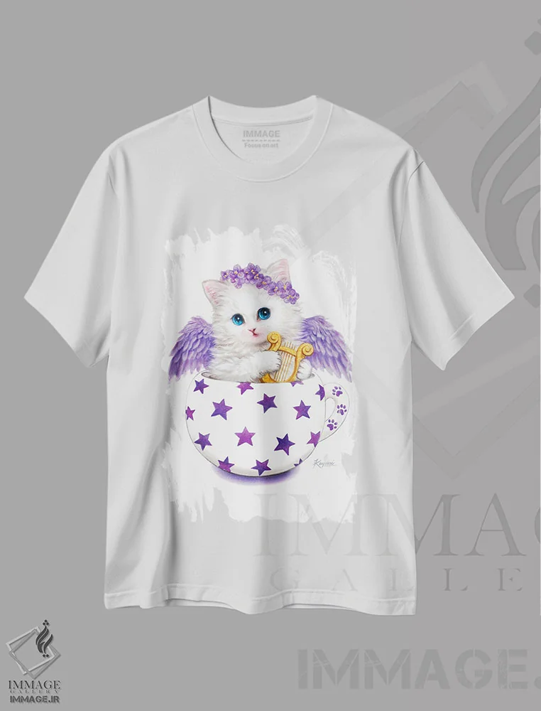 تیشرت سفید طرح دار گربه فنجانی فرشته، تزئینی اثر کایومی هارای | immage.ir