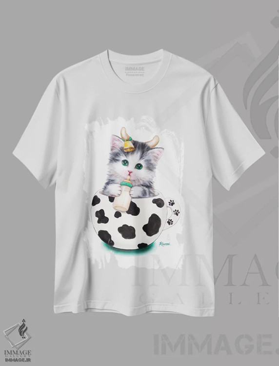 تیشرت سفید طرح دار گربه فنجانی گاوی، تزئینی اثر کایومی هارای | immage.ir