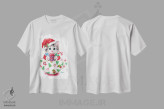 تیشرت سفید طرح دار گربه فنجانی کریسمسی، حیوانات کریسمسی اثر کایومی هارای | فروشگاه ایماژ