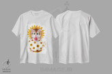 تیشرت سفید طرح دار گربه فنجانی آفتابگردان، تزئینی اثر کایومی هارای | فروشگاه ایماژ