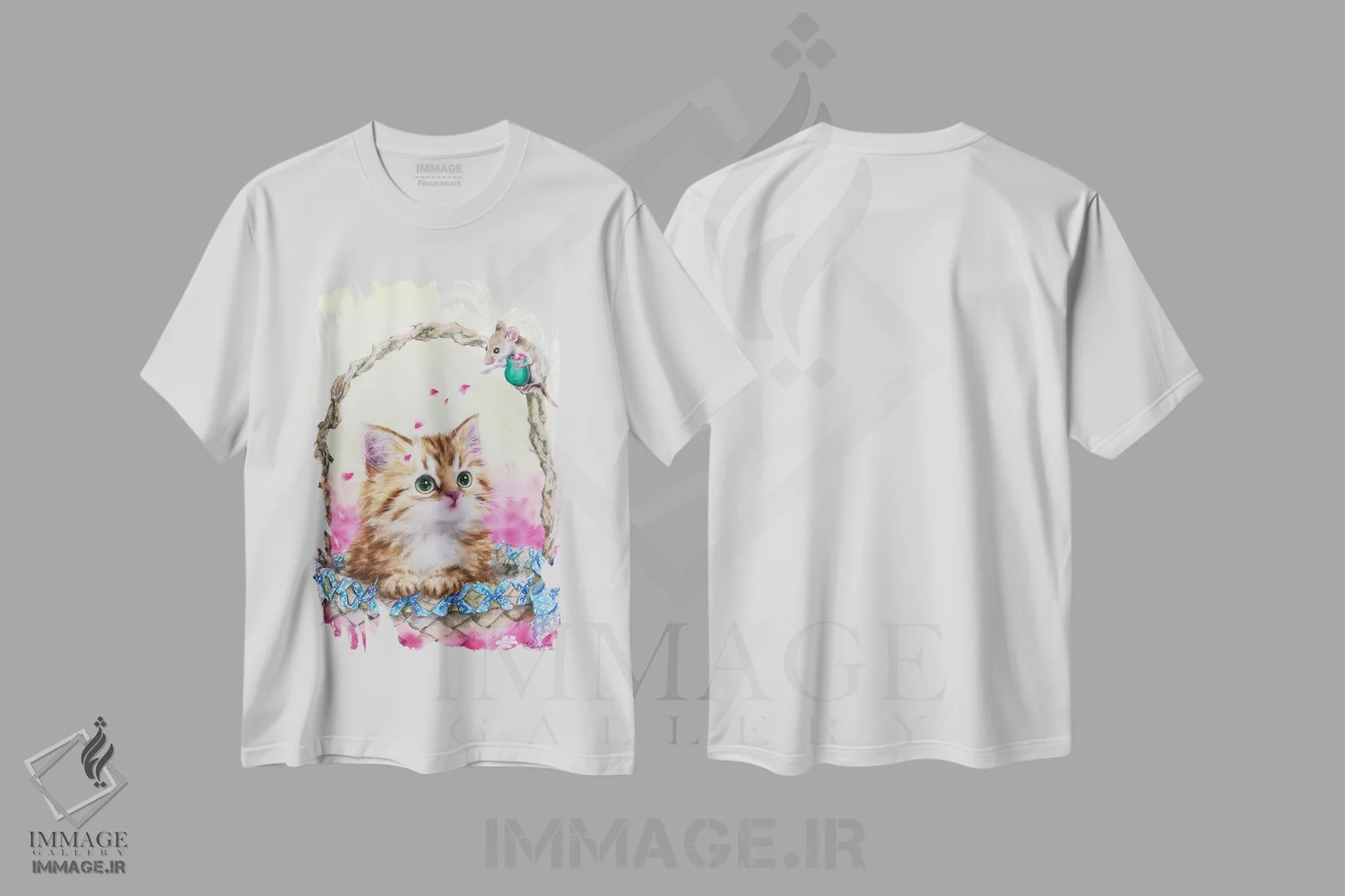 تیشرت سفید طرح دار باغ صورتی، تزئینی اثر کایومی هارای | فروشگاه ایماژ