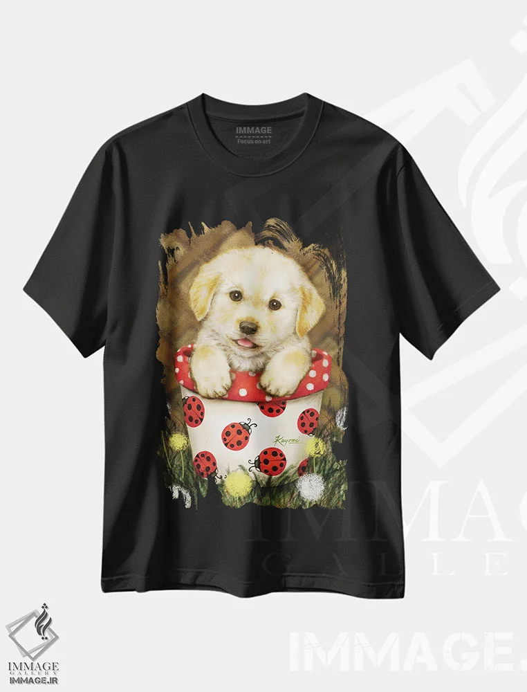 تیشرت مشکی طرح دار توله سگ در گلدان، تزئینی اثر کایومی هارای | immage.ir