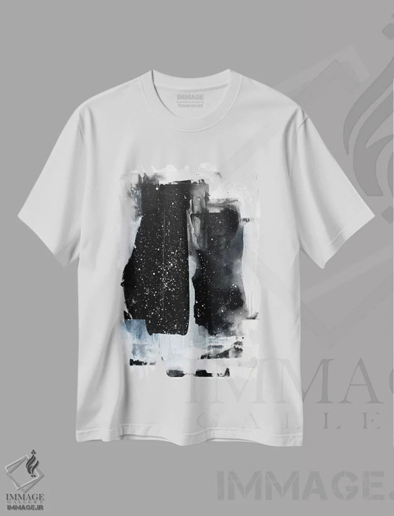 تیشرت سفید طرح دار باز هم نیمه شب شد اثر کنت یانگستروم | immage.ir