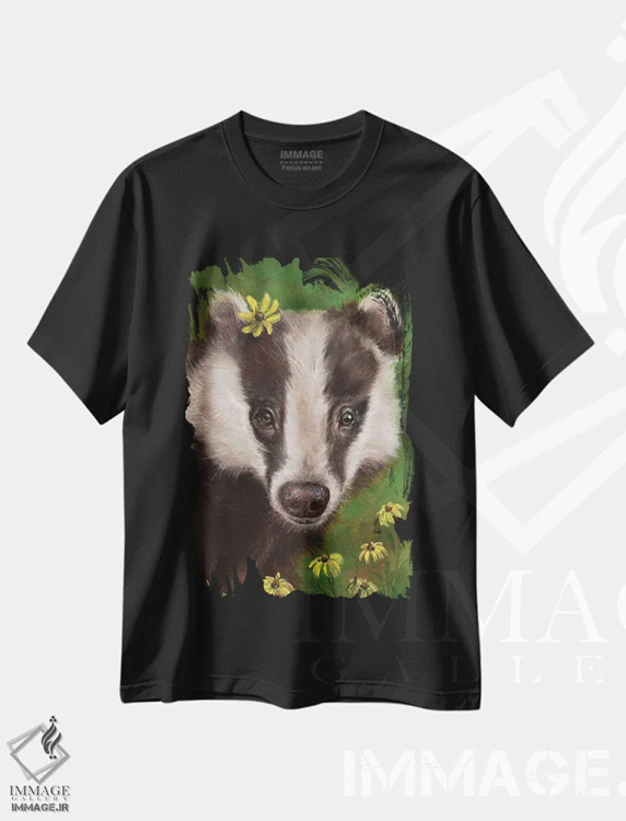 تیشرت مشکی طرح دار گورکن، تزئینی اثر کایرا ویلسون | immage.ir