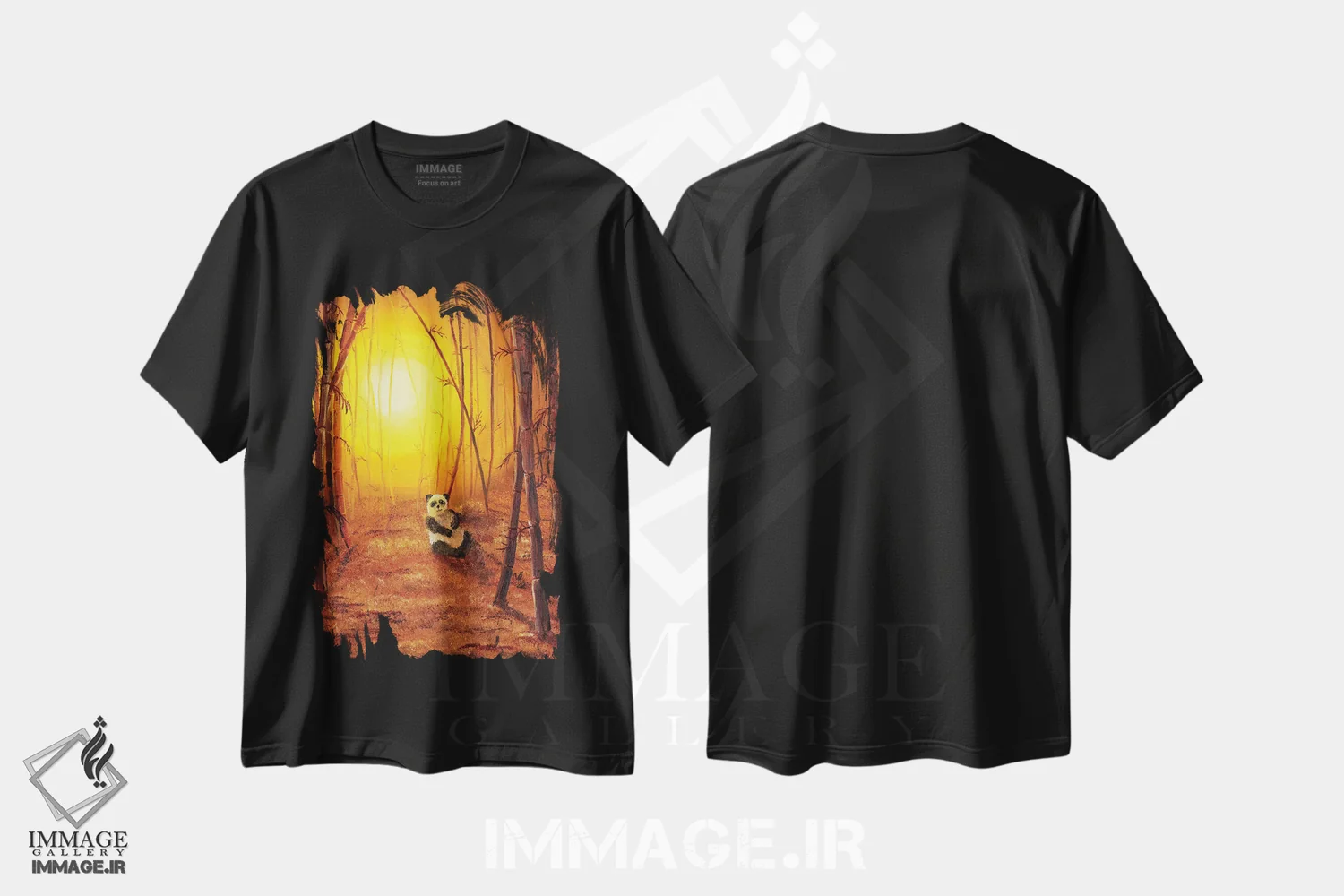 تیشرت مشکی طرح دار پاندا در درخشش طلایی، هنر فاخر معاصر اثر لورا ایورسن | فروشگاه ایماژ