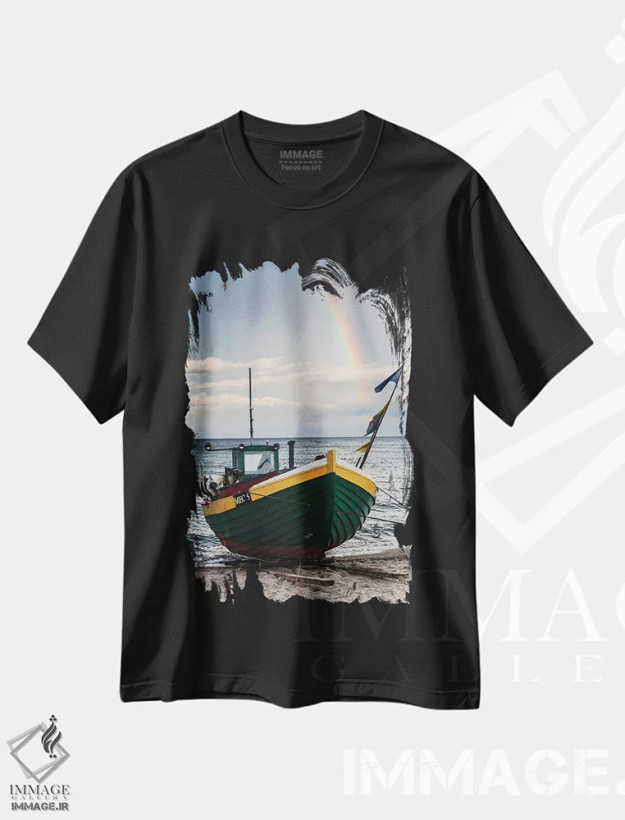 تیشرت مشکی طرح دار اروپا، لهستان، پومرانیا، ملخلینکی IV، مدیوم اثر میکولاج گوسپودرک | فروشگاه ایماژ