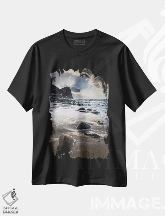 تیشرت مشکی طرح دار نروژ، لوفوتن، اونستاد II، مدیوم اثر میکولاج گوسپودرک | فروشگاه ایماژ