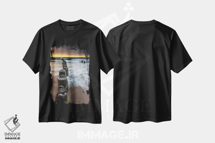 تیشرت مشکی طرح دار لهستان، دریای بالتیک XIII، دکور ساحلی اثر میکولاج گوسپودرک | فروشگاه ایماژ
