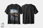 تیشرت مشکی طرح دار لهستان، دریای بالتیک، سوینواوی چه، دکور ساحلی اثر میکولاج گوسپودرک | فروشگاه ایماژ