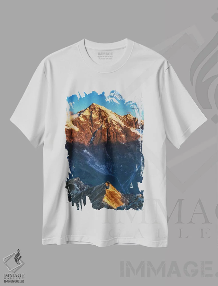 تیشرت سفید طرح دار طلوع خورشید، آلپ، اتریش، مدیوم اثر میکولاج گوسپودرک | immage.ir