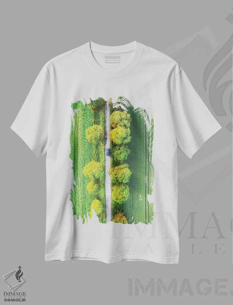 تیشرت سفید طرح دار جاده جادویی، عکاسی هوایی اثر میکولاج گوسپودرک | immage.ir