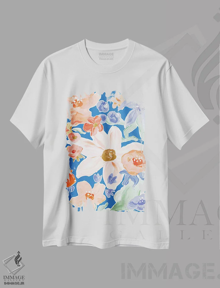 تیشرت سفید طرح دار گل نقاشی شده، دکور معاصر اثر جیل لابینیک | immage.ir