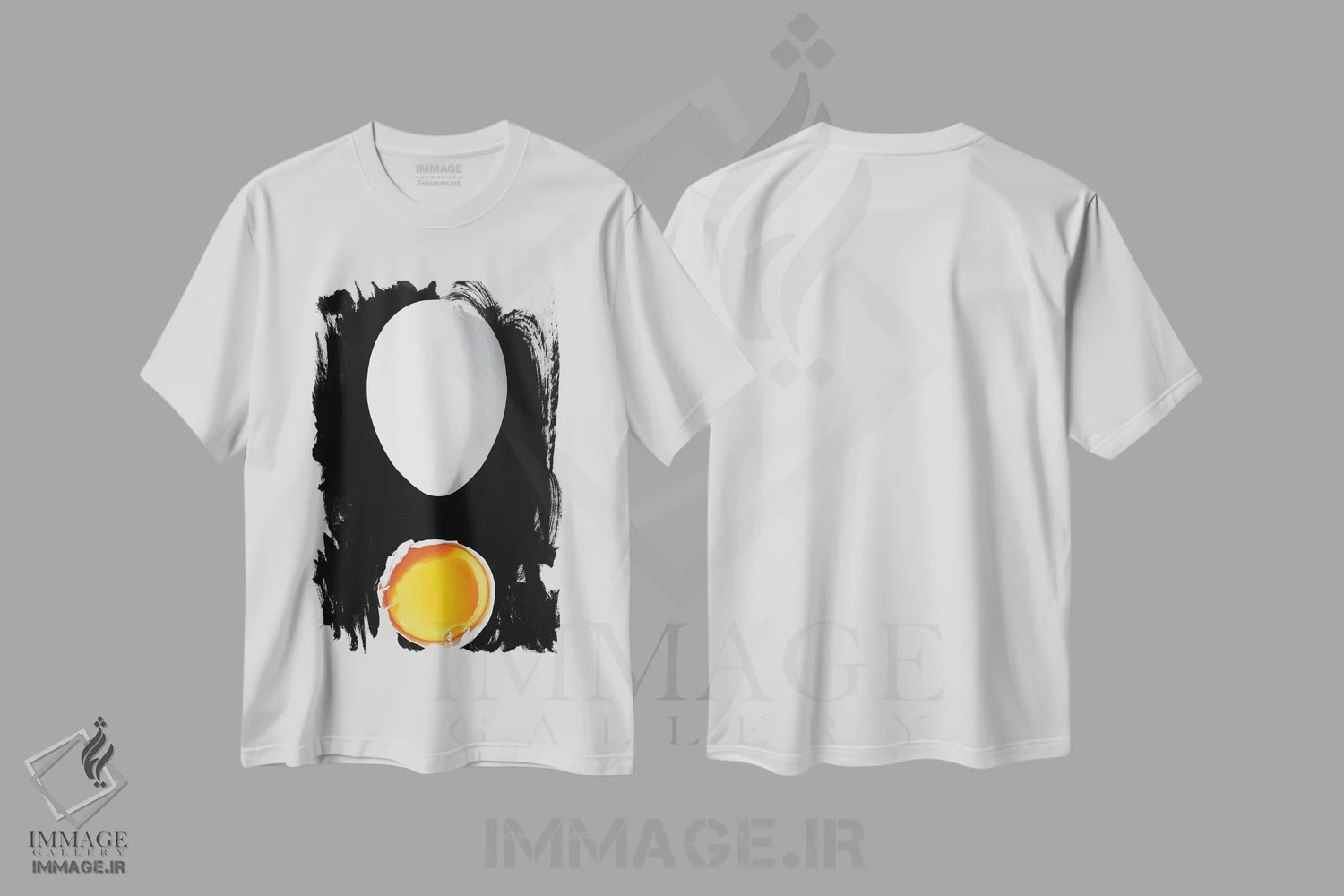 تیشرت سفید طرح دار دنبالم کن، هنر فاخر معاصر اثر لوسیا برگامینی | immage.ir