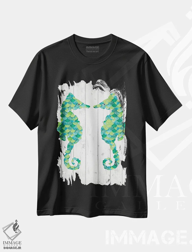 تیشرت مشکی طرح دار ساحل شیشه دریایی II، دکور ساحلی اثر لیندا برتل | فروشگاه ایماژ