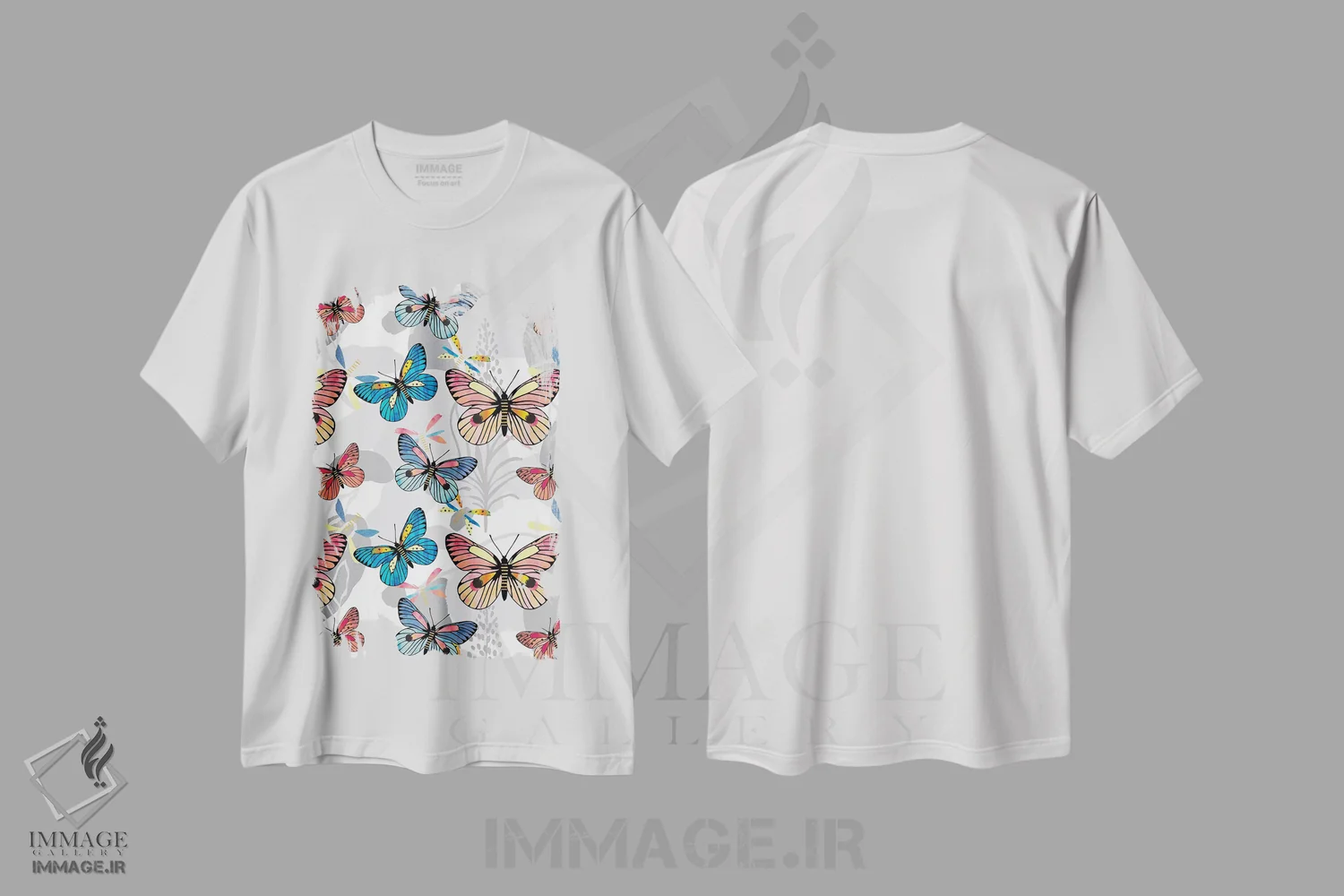 تیشرت سفید طرح دار پروانه های پاستلی، تزئینی اثر لیندا برتل | فروشگاه ایماژ