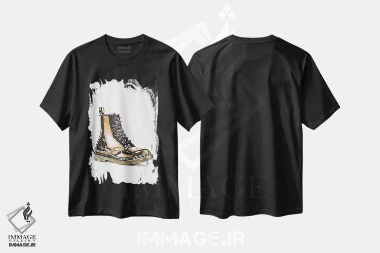 تیشرت مشکی طرح دار چکمه های رزمی از چرم براق، مدیوم اثر لوسین جی | immage.ir