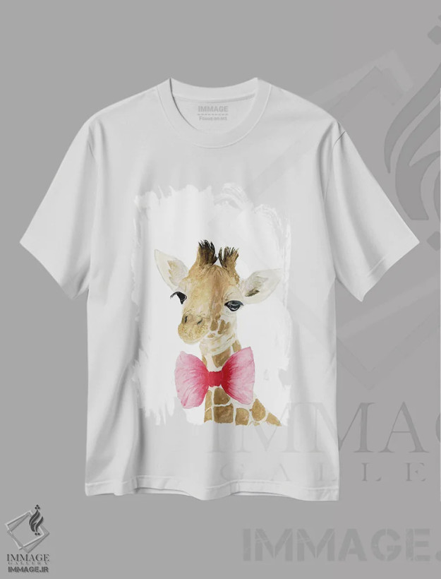 تیشرت سفید طرح دار زرافه با پاپیون، مدیوم اثر لوسیل پرایس | فروشگاه ایماژ