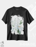تیشرت مشکی طرح دار گل های آبی آرامش بخش I، دکور روستایی اثر لوسیل پرایس | immage.ir