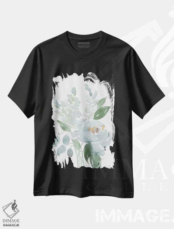 تیشرت مشکی طرح دار گل های آبی آرامش بخش I، دکور روستایی اثر لوسیل پرایس | immage.ir