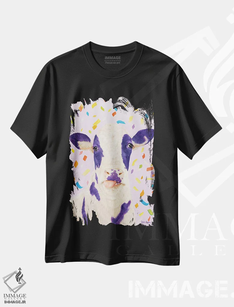 تیشرت مشکی طرح دار بنفشه، مدیوم اثر لورا کرتین | immage.ir