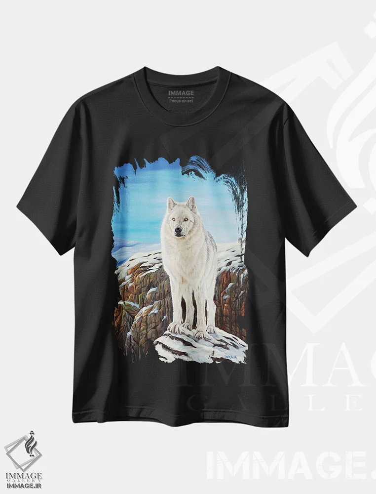تیشرت مشکی طرح دار پیشاهنگ برتر، دکور کلبه و لژ اثر لورا کرتین | فروشگاه ایماژ